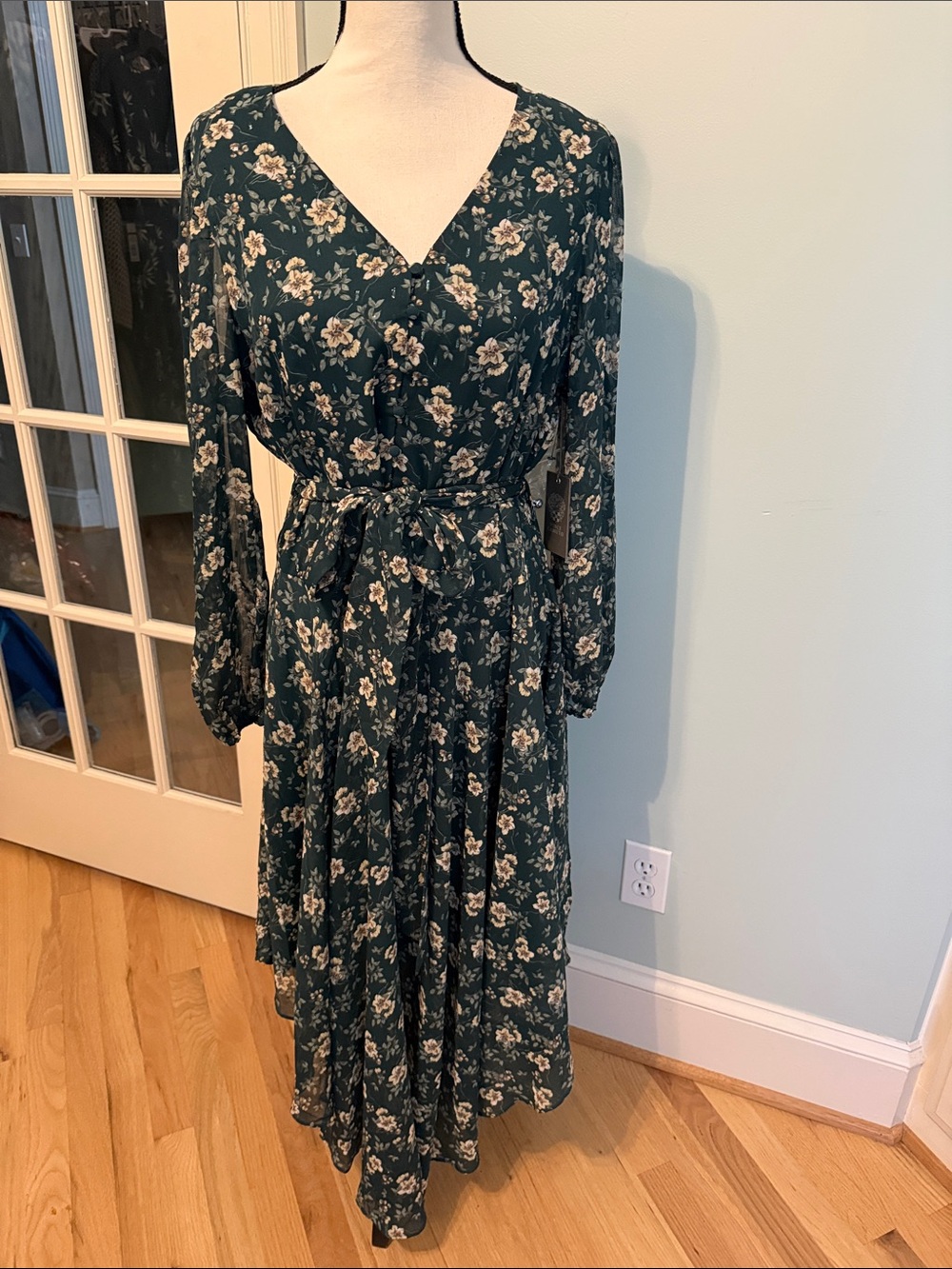 Vince Camuto Dress